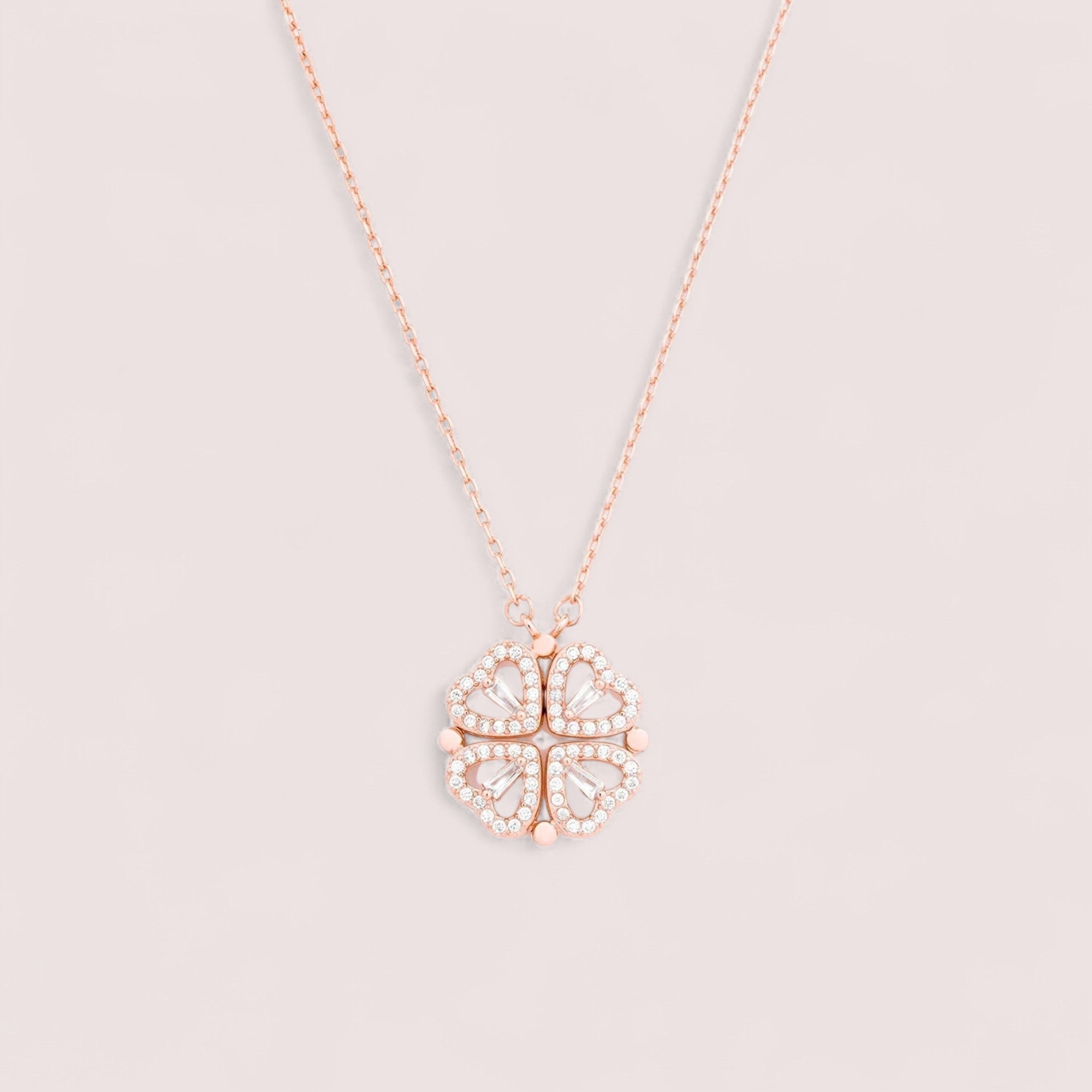 Elira Stockholm™ | Lyckohjärtans Halsband