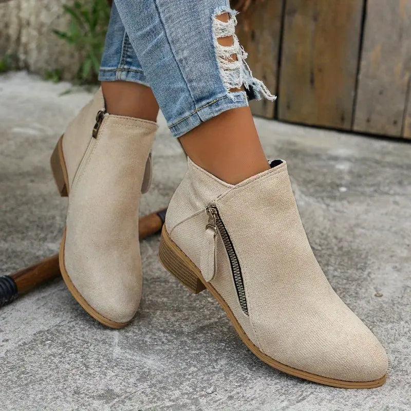 Elira Stockholm™ | Trendiga SUEDE Stövlar