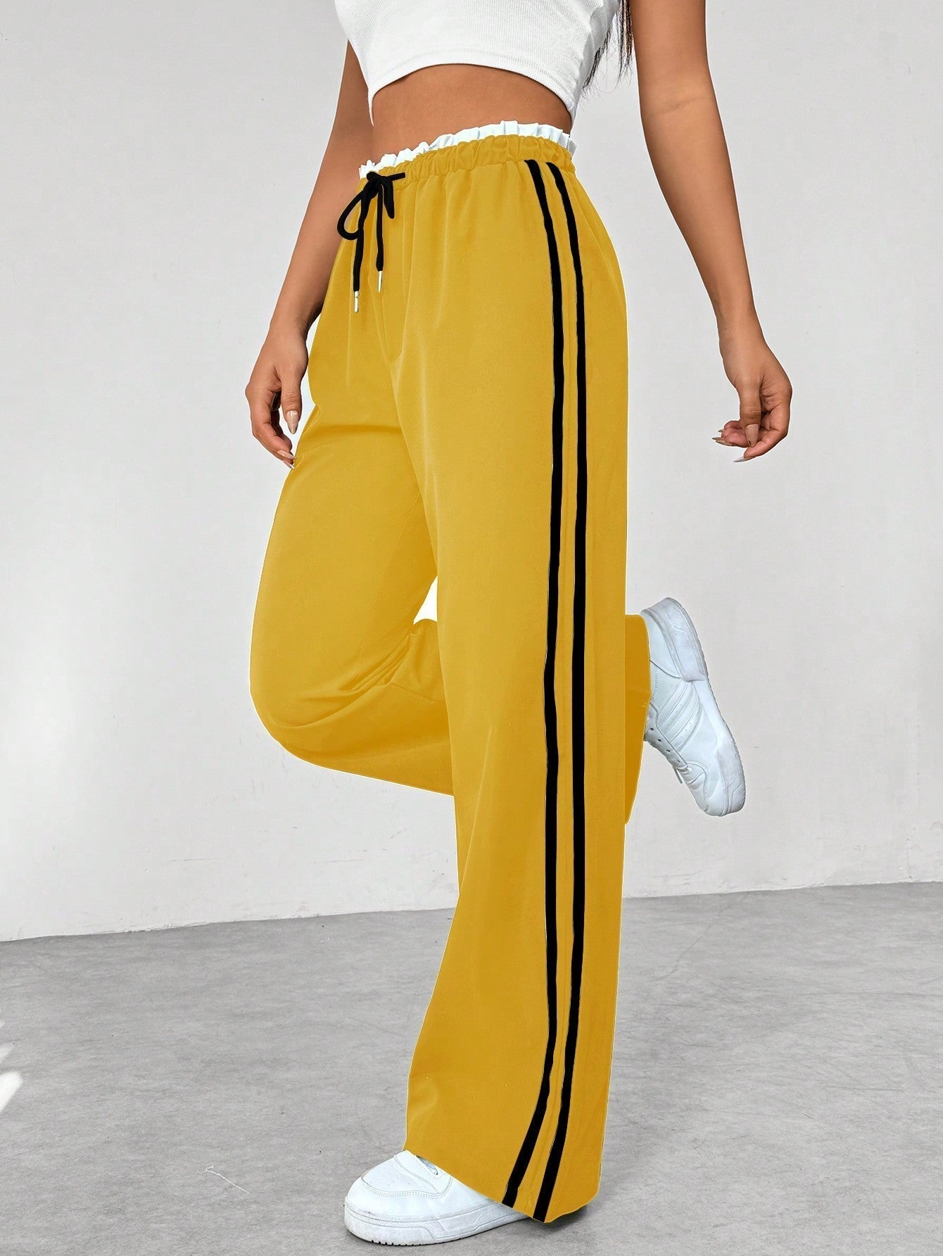 Elira Stockholm™ | Trendiga Sportiga Vida Byxor