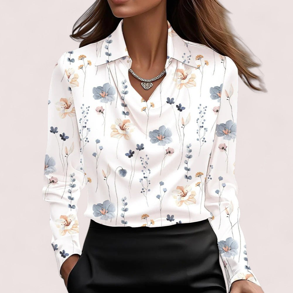 Elira Stockholm™ | Blus med lyxig glans och veckad halsringning